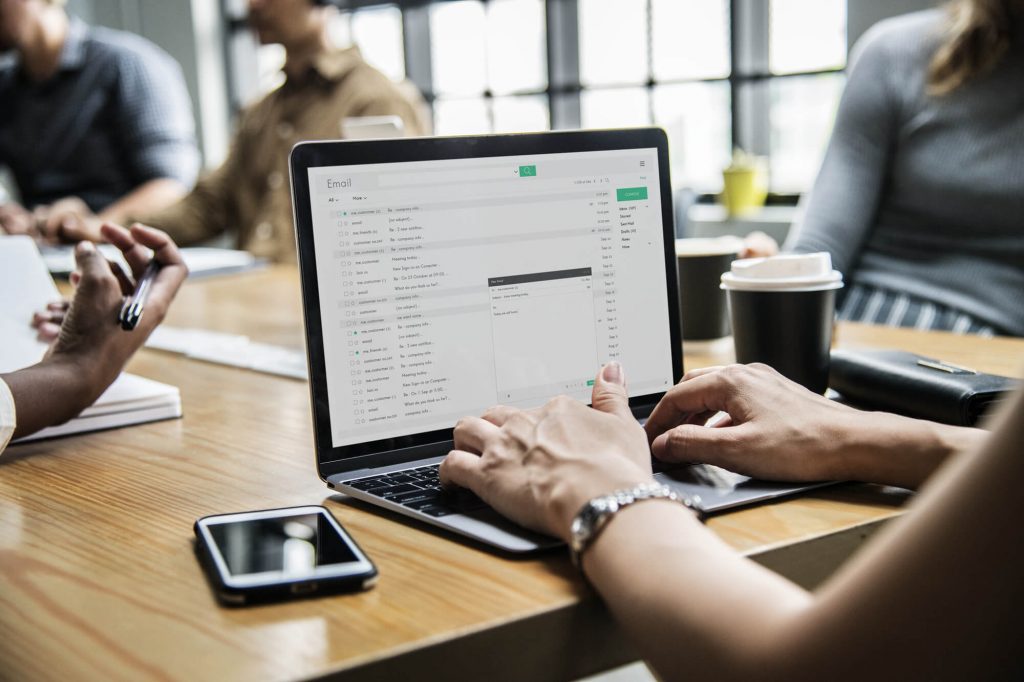 het belang van een professionele email handtekening