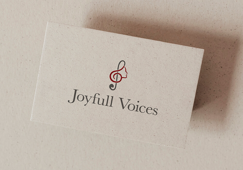 elegant vrouwelijk logo met muzieksleutel