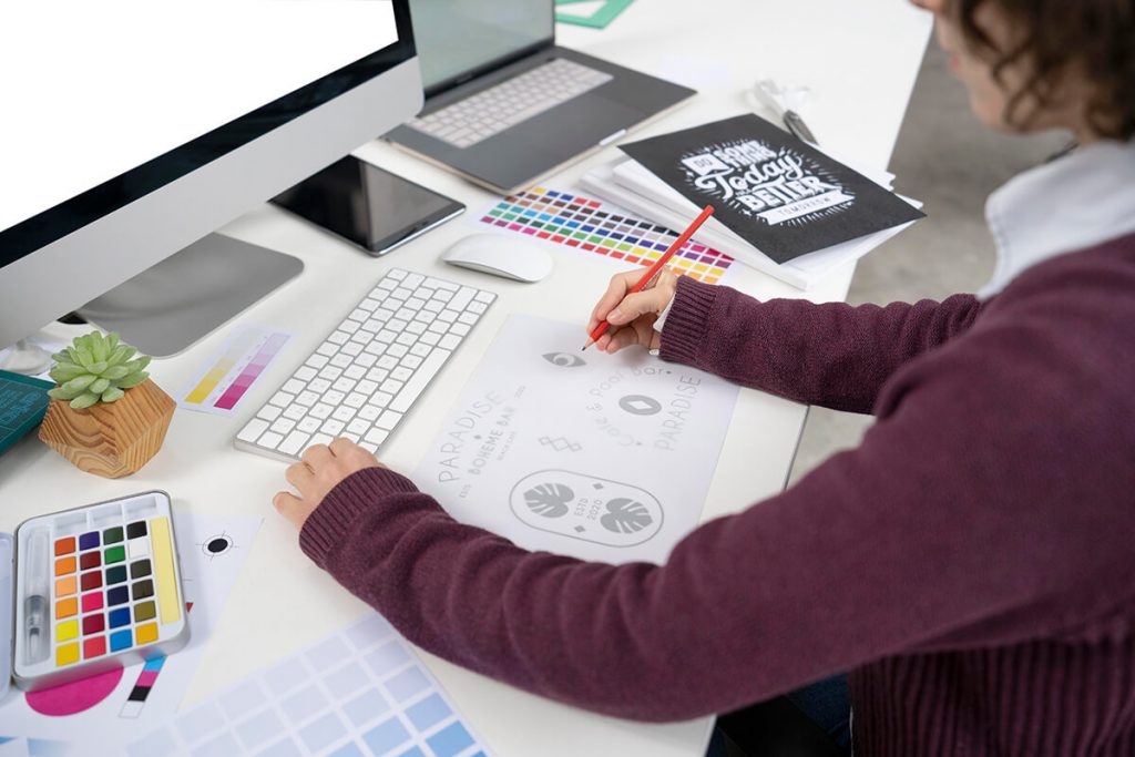 logo ontwerp trends in 2023